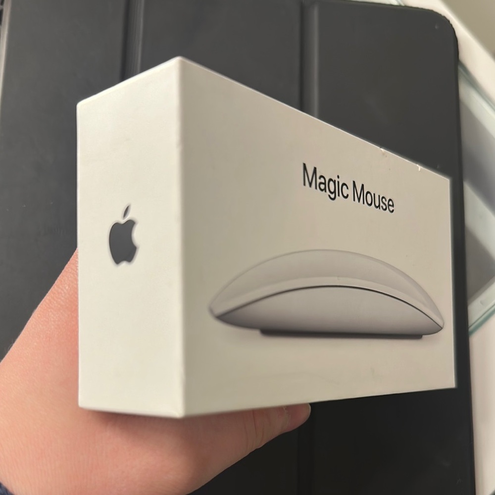 COPY - Apple Magic Mouse - White - Picture 2 of 5